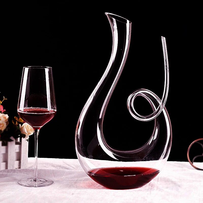 Decanter de Vinho com Silhueta Moderna